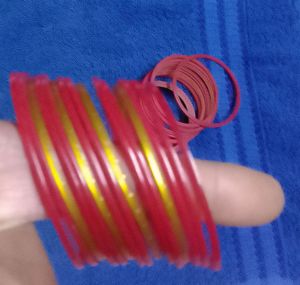 Girl's Bangles With Free Hair Clips