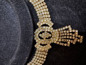 Sparkling Rhinestone Necklace &amp; Earring Set