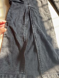 blue top cargo jeans combo