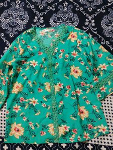 Kotty Green Floral Top