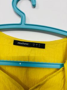 Chic Yellow Long Sleeve Top