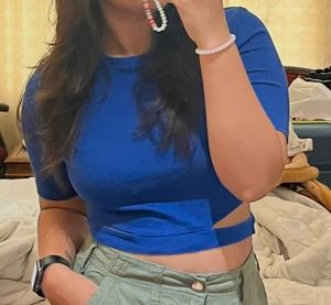 London brand- Blue side detailing Crop Top