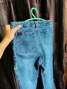 A Denim High Waist Jeans