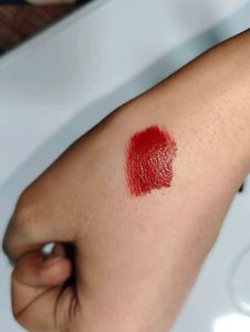 Swiss Beauty Lipstick