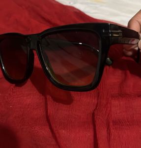 Stylish Black Square Sunglasses
