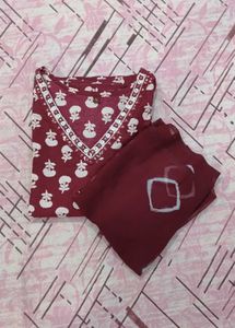 Maroon Kurta Set with chiffon dupatta