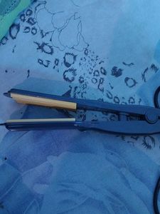 Professional Hair Crimping