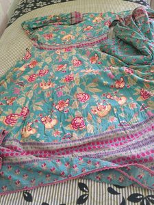 Beautiful Teal Kurta Set with Floral Print