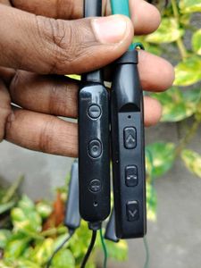 Wireless Neckband Earphones