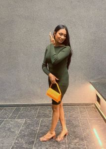 Chic Backless Knot Detail Dress