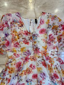 floral print mini dress 👗