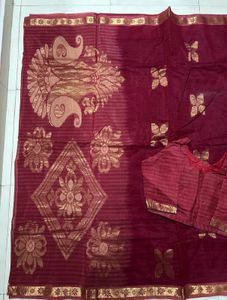 Elegant Maroon Saree with Gold Motifs