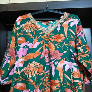 Vibrant Floral Print Kurta