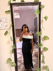 Chic Off-Shoulder Black Dress