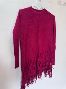 Chic Red Knitted Sweater with Fringe Detail