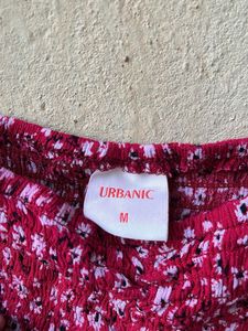 Brand New co ords from urbanic 😍Top with skirt se