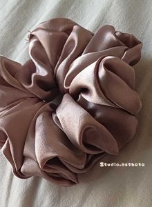 Rose Gold Satin Scrunchies🌸