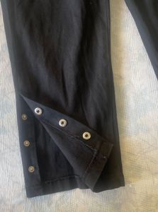 Black Cropped Jeans with Button Detail