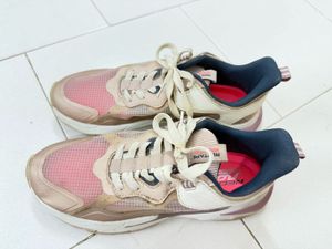 Stylish Women's Sneakers