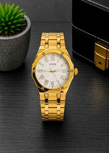 GUESS WATCH 7AA Premium Model For Gents👉🏻 Roman