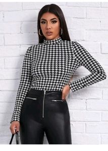 Houndstooth Turtleneck Top