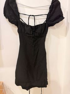Zara Chic Black Puff Sleeve Lace-Up Dress