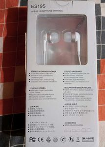 In-Ear Headphones with Mic