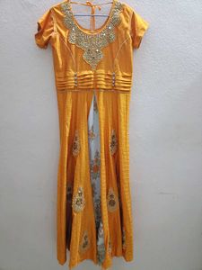 Stunning Yellow &amp; White Embroidered Lehenga Choli