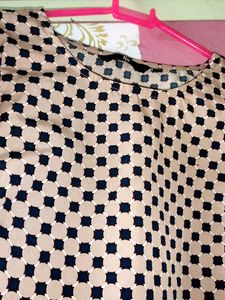 Casual Pink Top For Women