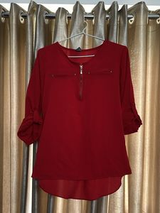 Chic Red Zipper Detail Top
