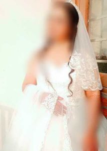 Elegant Bridal two tier Veil