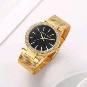 Mk ladies watch premium quality fix price any 1 AT