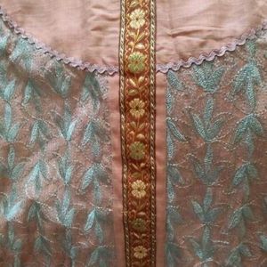 Embroidered Khadi cotton kurta set
