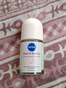 NIVEA Pearl &amp; Beauty Deodorant