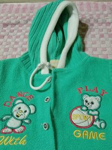 Cute Baby Green Hoodie with Bear Print