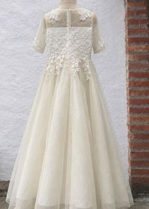 Elegant Lace Evening Gown🦋🎀