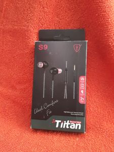 💥 Tlitan EARPHONE Brand New Full Working
