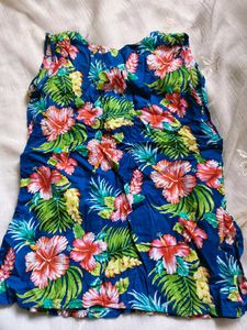 Blue Floral Top🎐