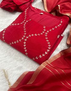 Elegant Red Kurta Set with Gold Embroidery