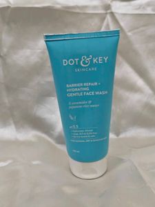 Dot & Key Gentle Face Wash