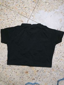 GAP Black Crop Top