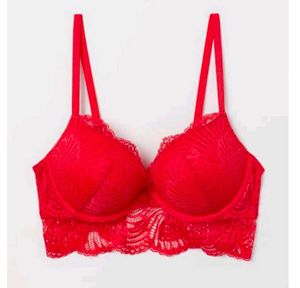 hnm red brallete