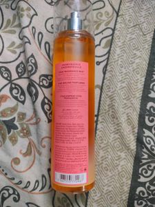 Bath And Body Works Honeysuckle Mist