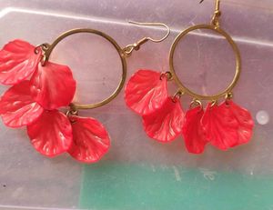 COMBO EARRINGS 🐚✨Set Of 3  🤍♥️💛 +1💗