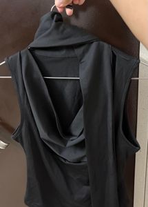 Savana Chic Black Sleeveless Top