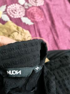 Black Textured Cropped Shirt(size-M)