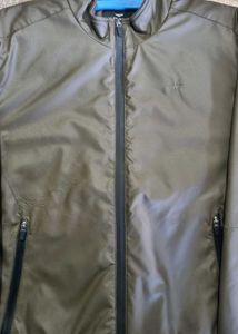PARK AVENUE SOLID BOMBER JACKET OLIVE GREEN