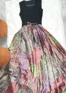 Elegant Black &amp; Multi-Color Gown