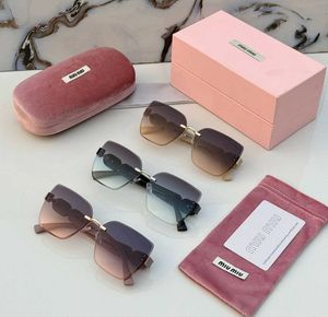 Miu  Gradient Lens Sunglasse