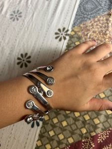 Import Quality - Sparkling Adjustable Bracele